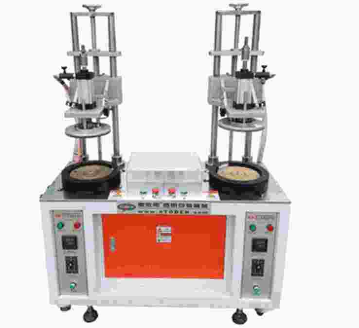 油壓式圓筒卷邊機(帶預(yù)熱臺)A-230 油壓式圓筒卷邊機(帶預(yù)熱臺)A-230